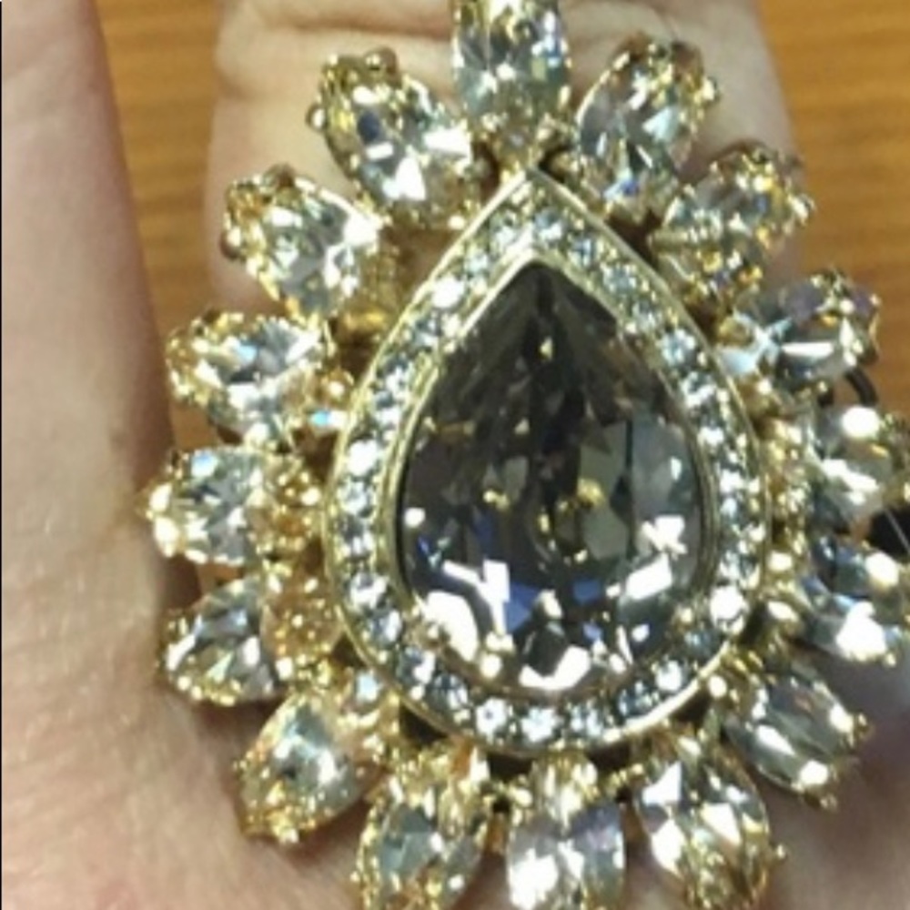 Cocktail ring